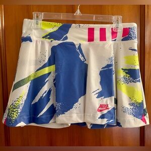 Nike athletic skirt | size medium | like new